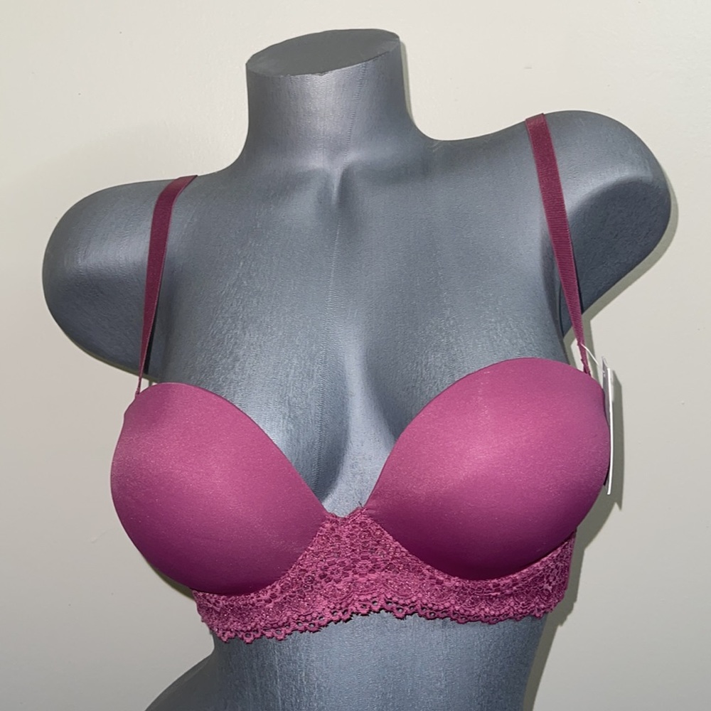 Super Push Up Extreme Padded Maximum Lift Lace Multi-way Strapless Bra.